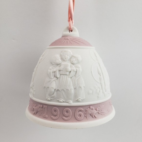 Lladró Holiday Lladro Porcelain Christmas Bell 996 Ornament